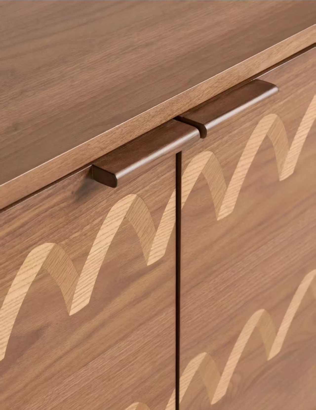 Wave marquetry creates a continuous rhythm